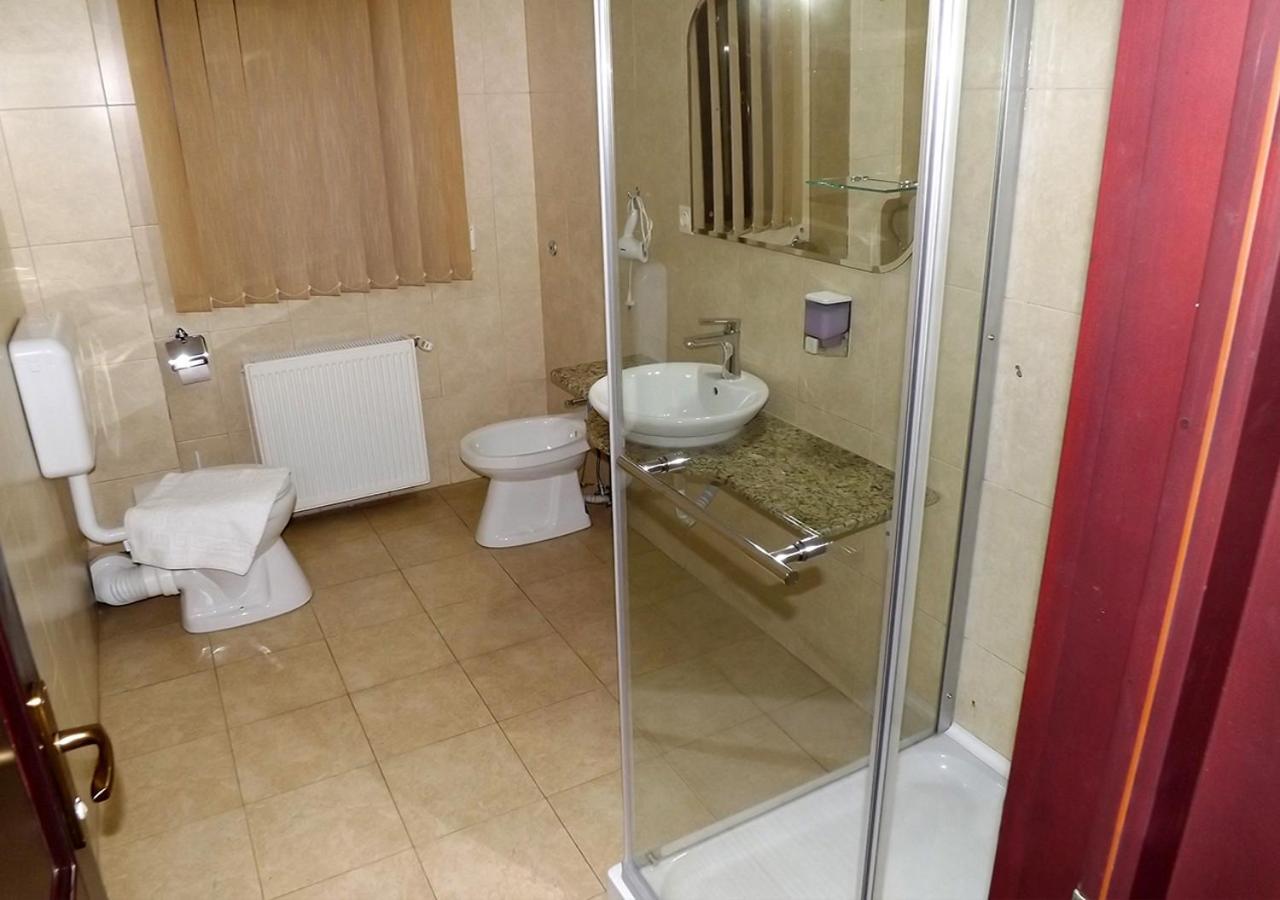 מלון בראן Prolex Turism Srl מראה חיצוני תמונה